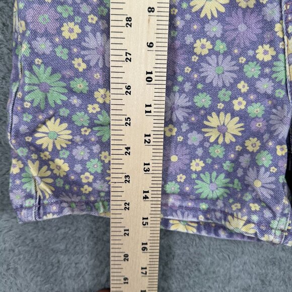 Zara Floral Straight Fit High Waisted Denim Shorts in Lilac size 4 - Picture 11 of 13